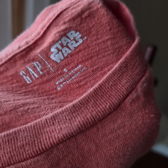 GAP Boys S Small Orange Star Wars Rebel Pilot Flip Sequin T-Shirt 100% Cotton - Picture 8 of 10